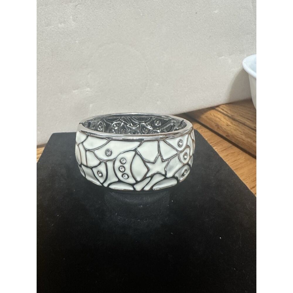 Sequin Nordstrom Silver Tone White Statement Enamel Bangle Bracelet #57